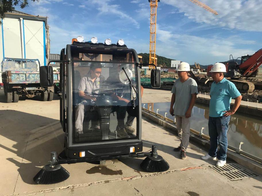 永康龙泉市清扫车